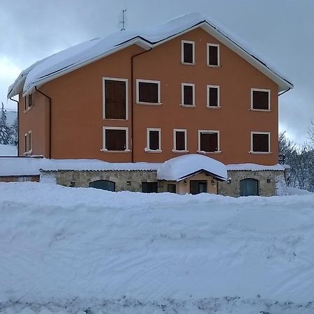 Hotel Il Ghiro Ovindoli Exterior photo