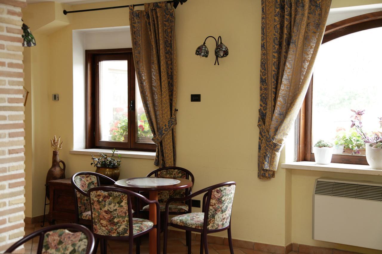 Hotel Il Ghiro Ovindoli Exterior photo